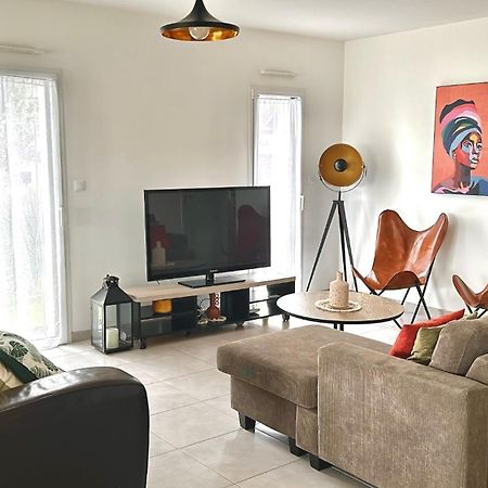 Villa Avec Piscine Chauffee Trois Chambres Saint-Sulpice-de-Royan ภายนอก รูปภาพ